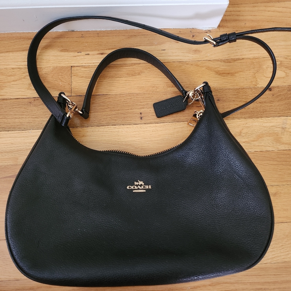 Coach shoulder/crossbody bag